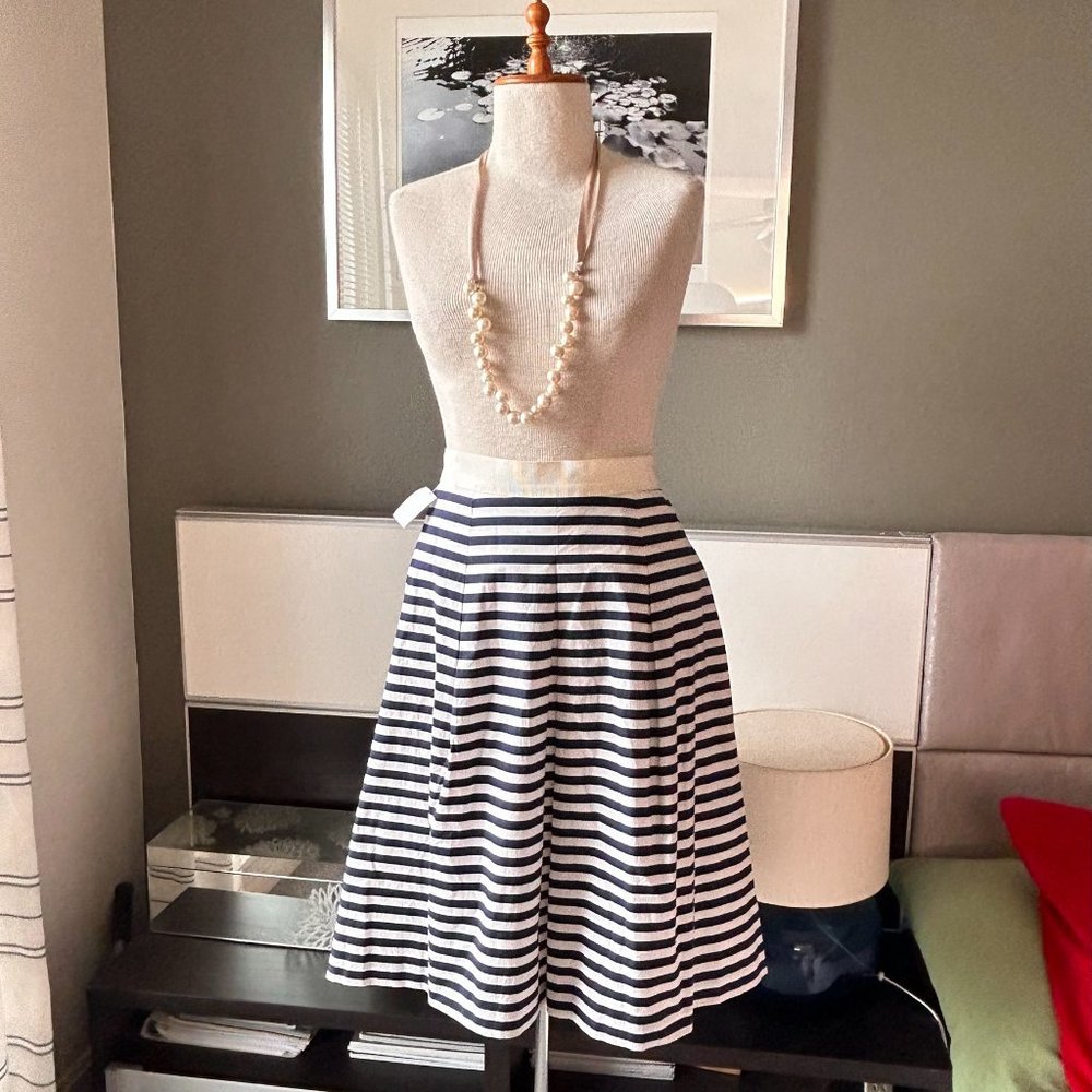 LOFT Blue and White Stripes Nautical Full Skirt US 8   - S508